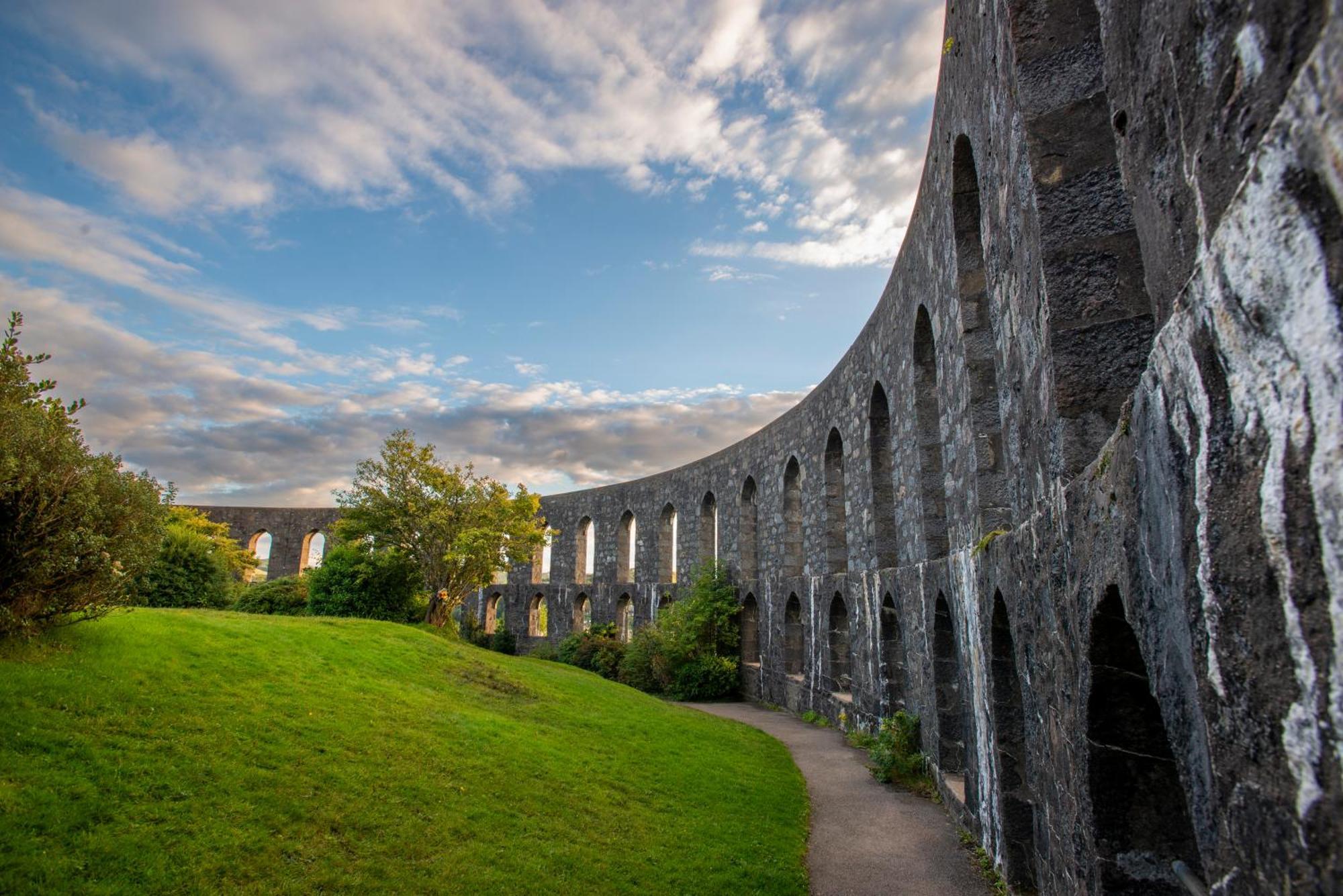 Oban Youth Hostel エクステリア 写真 The Round Church of St. Canice