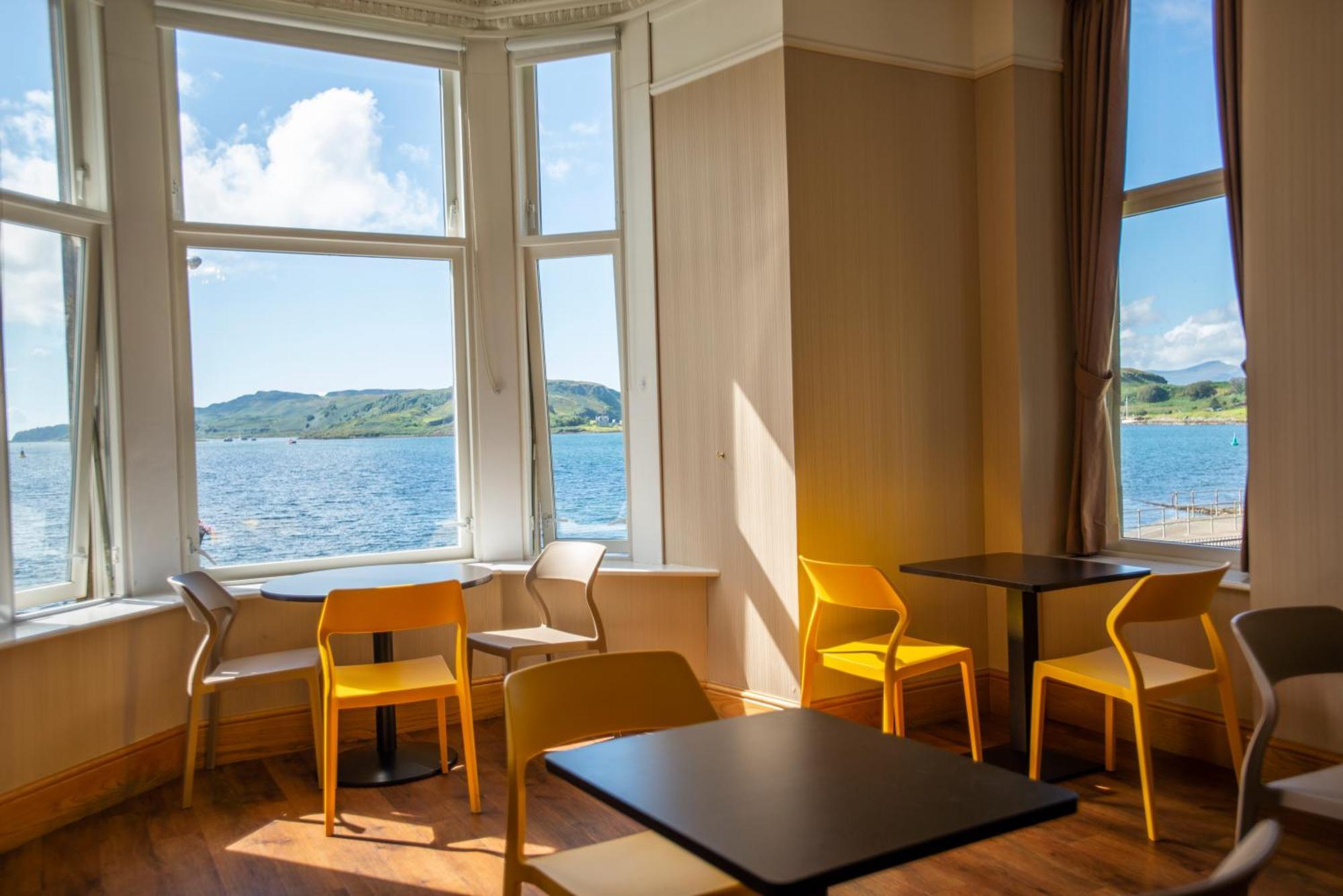 Oban Youth Hostel エクステリア 写真 The interior of the station