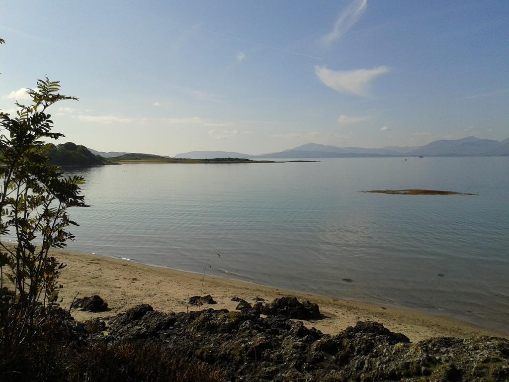 Oban Youth Hostel エクステリア 写真 View of the Gulf of Pagase